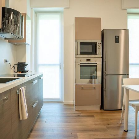 Appartamento 15Min Metro Duomo - Rho Fiera - Skyscraper Kitchen Milano Esterno foto