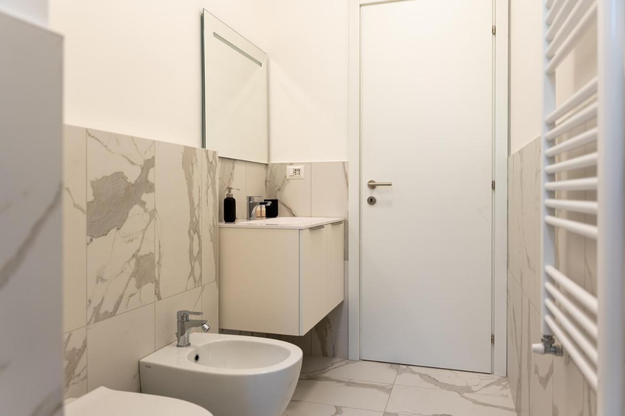 Appartamento 15Min Metro Duomo - Rho Fiera - Skyscraper Kitchen Milano Esterno foto