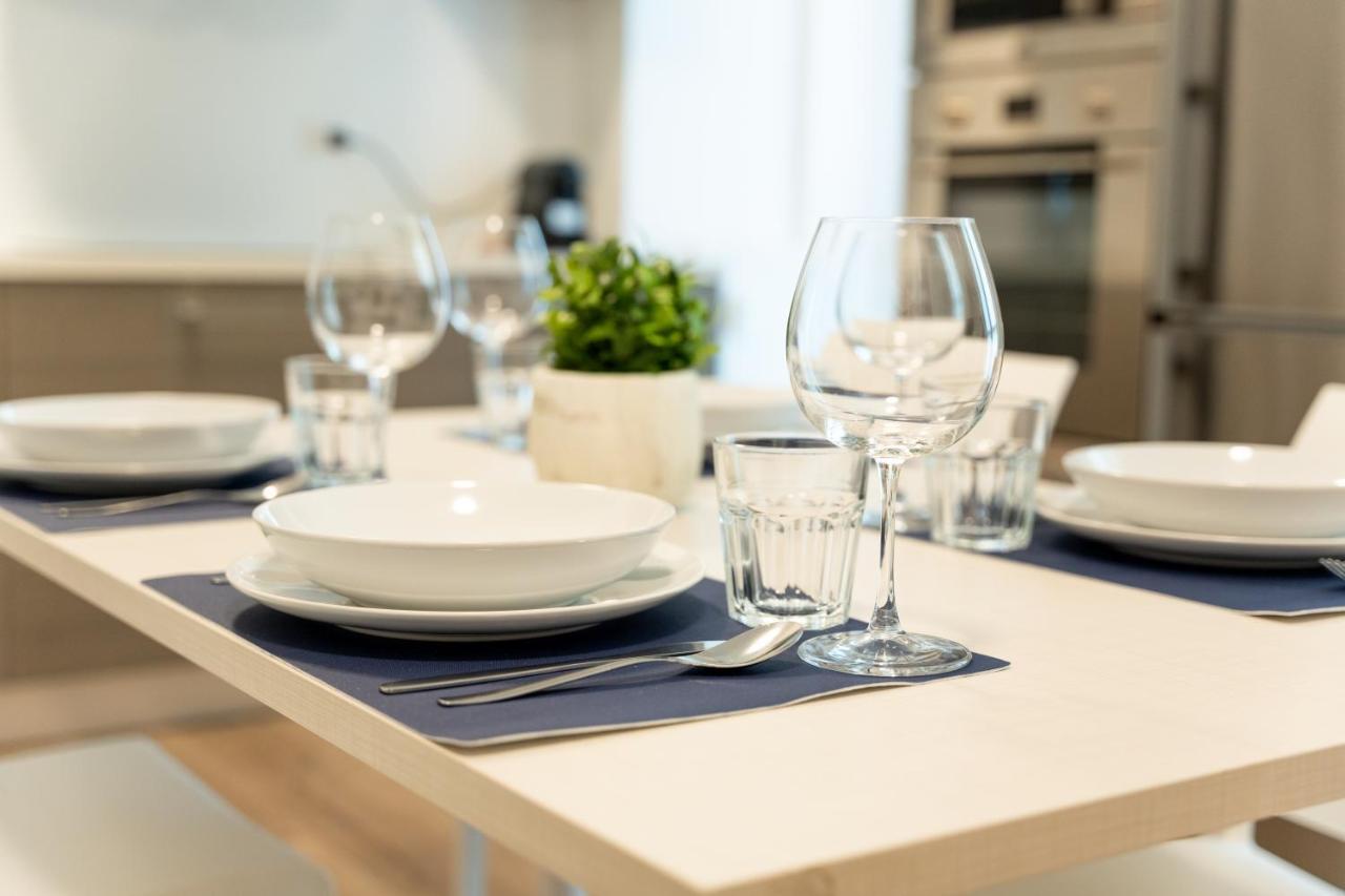 Appartamento 15Min Metro Duomo - Rho Fiera - Skyscraper Kitchen Milano Esterno foto