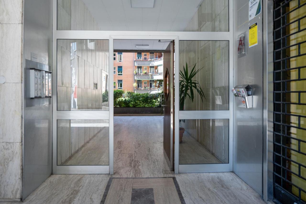 Appartamento 15Min Metro Duomo - Rho Fiera - Skyscraper Kitchen Milano Esterno foto